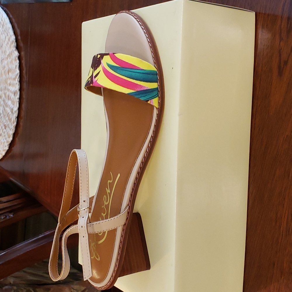 ROWEN Thompson Tropic Print Sandals size 10 new in box